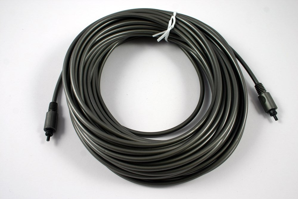 The 15M Optical Fiber Lead TOSLINK is engineered for high-performance digital audio transmission over extended distances