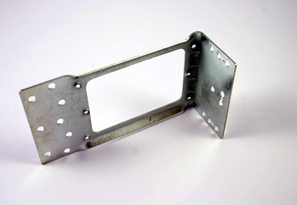 STUD BRACKET FOR WALL PLATES