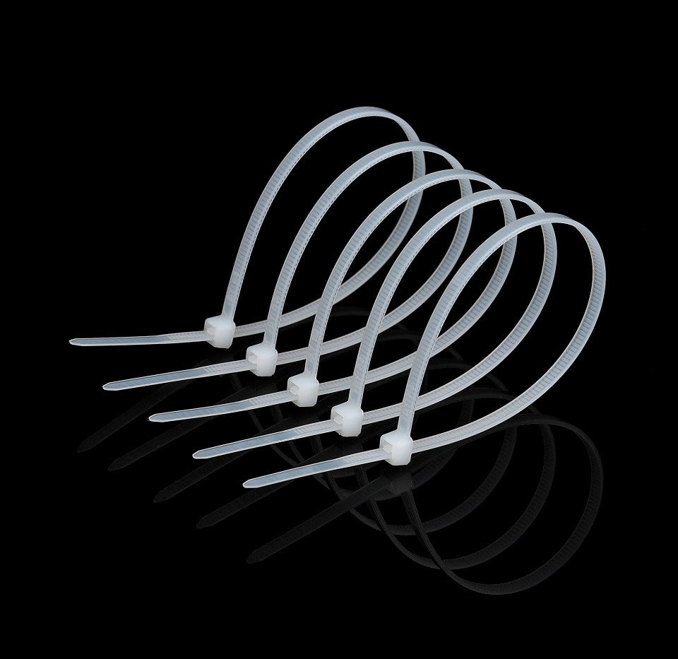 200mm x 2.5mm natural UV-stabilised nylon cable tie in a 100 pack for secure indoor and outdoor cable management.