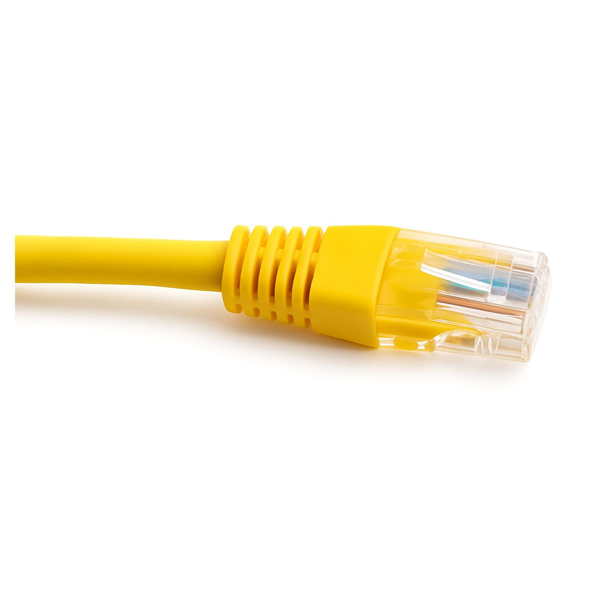 2M Cat6 Patch Lead yellow, 2M LSZH Ethernet cable, 28AWG, 1Gbps, PoE compatible for reliable network connections