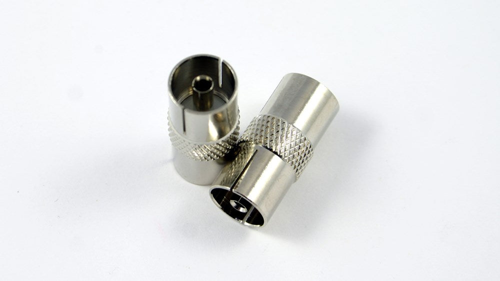 F-type female-to-female barrel joiner for connecting or extending TV, MATV, satellite and broadband coaxial cables.