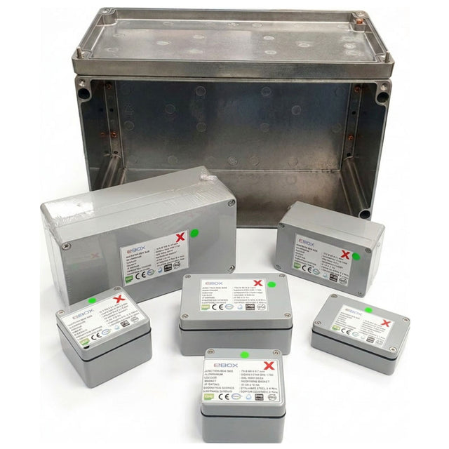IP68 Weatherproof Junction Box, 140mm W x 140mm H x 91mm D, RAL7001 grey, waterproof and dustproof for outdoor and industrial use.
