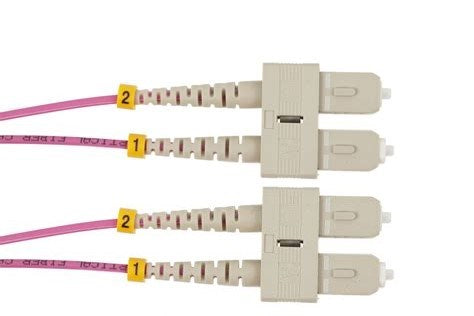 Grove 3 m SC-SC MM OM4 multimode duplex patch lead with LSZH jacket for reliable, low-loss fibre network connections