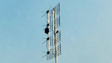 Delta Phased Array UHF Antenna Large, high-gain outdoor aerial for reliable TV reception in weak signal or interference-prone areas