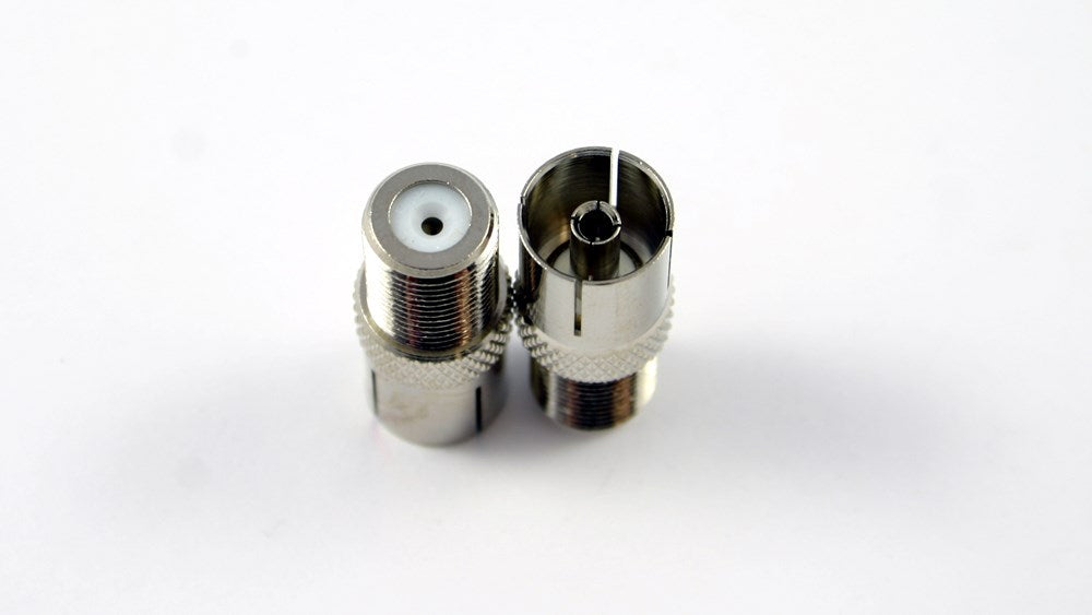 F FEMALE TO PAL FEMALE SOCKET CONNECTOR